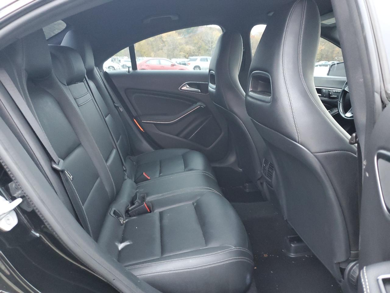 Mercedes-Benz Cla-class 250 Image 6