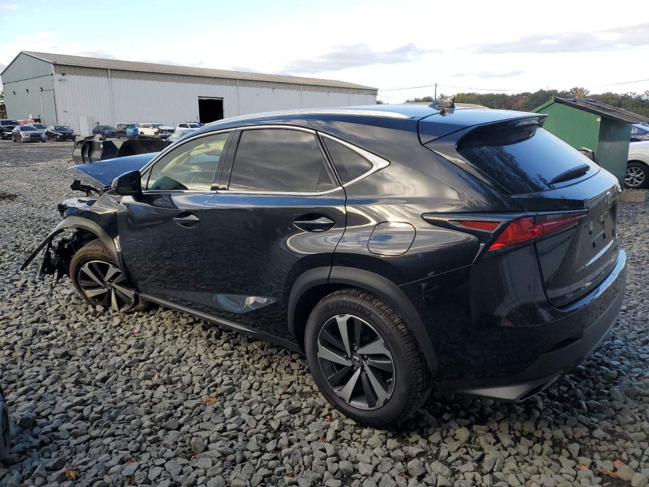 Lexus NX 300 Image 3