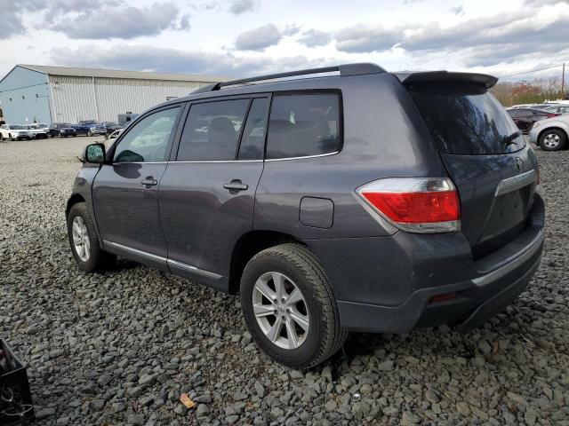 Toyota Highlander Base Image 3