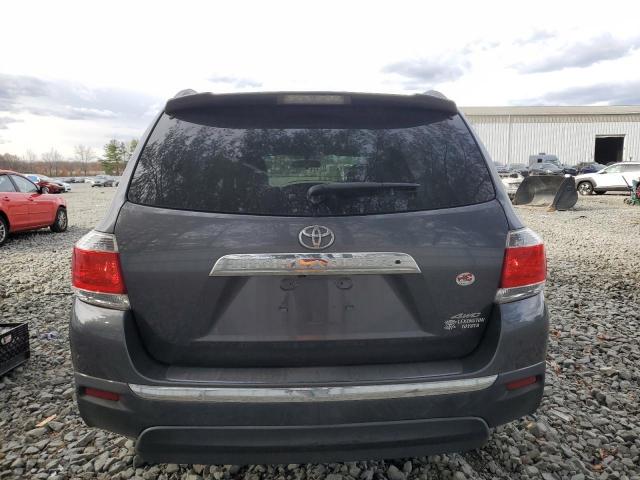 Toyota Highlander Base Image 13
