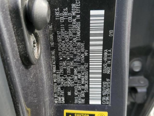 Toyota Highlander Base Image 12