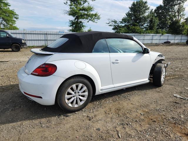 Volkswagen Beetle S Image 6