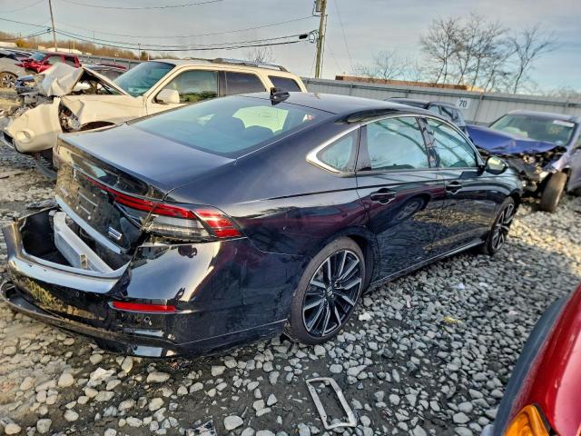 Honda Accord Touring Hybrid Image 9