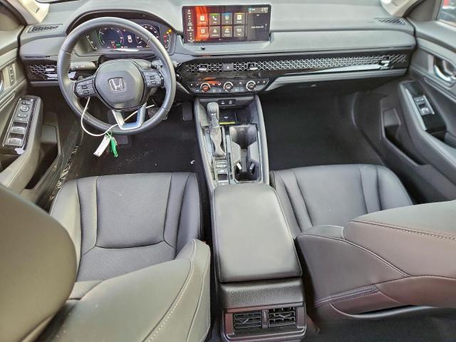 Honda Accord Touring Hybrid Image 2