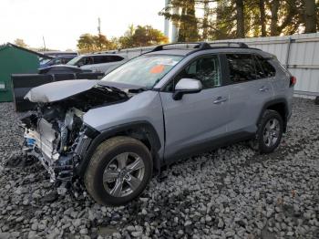  Salvage Toyota RAV4