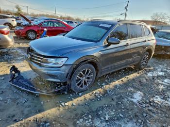  Salvage Volkswagen Tiguan