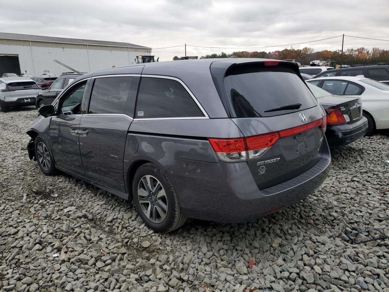 Honda Odyssey Touring Image 9
