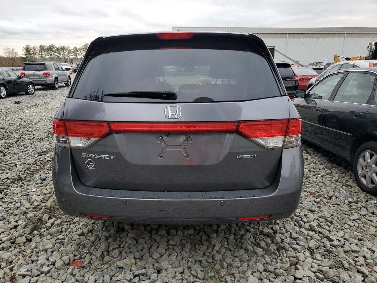 Honda Odyssey Touring Image 6