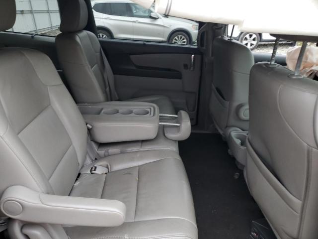 Honda Odyssey Touring Image 11