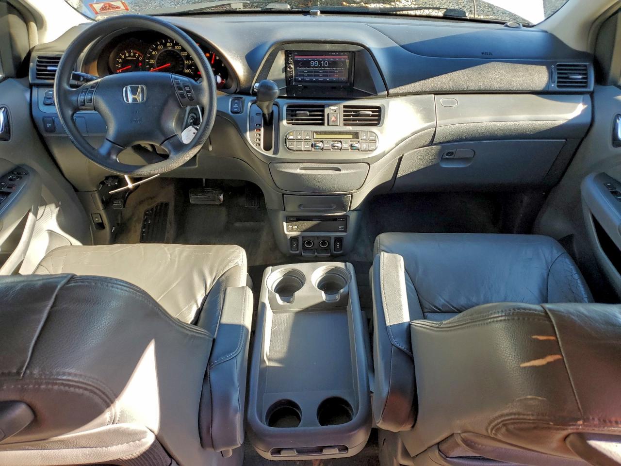 Honda Odyssey Exl Image 3