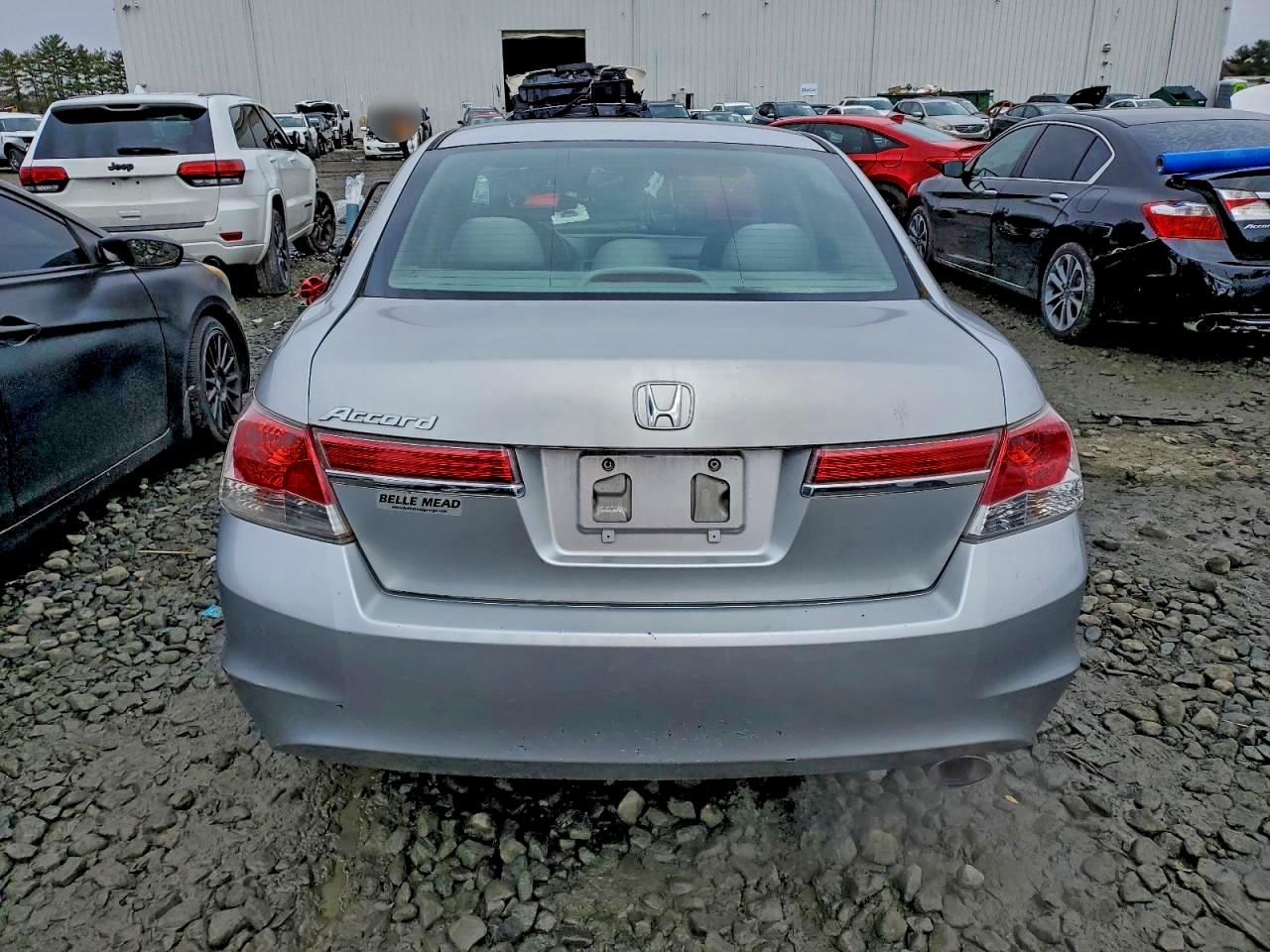 Honda Accord Lx Image 9