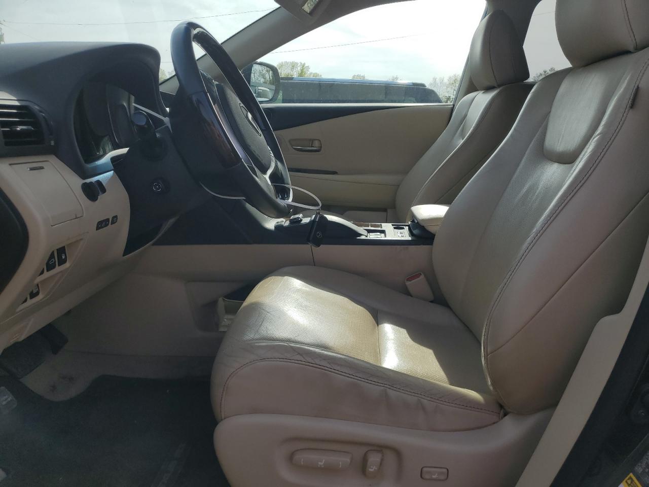 Lexus RX 350 Base Image 12