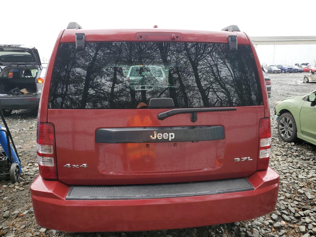 Jeep Liberty Sport Image 7