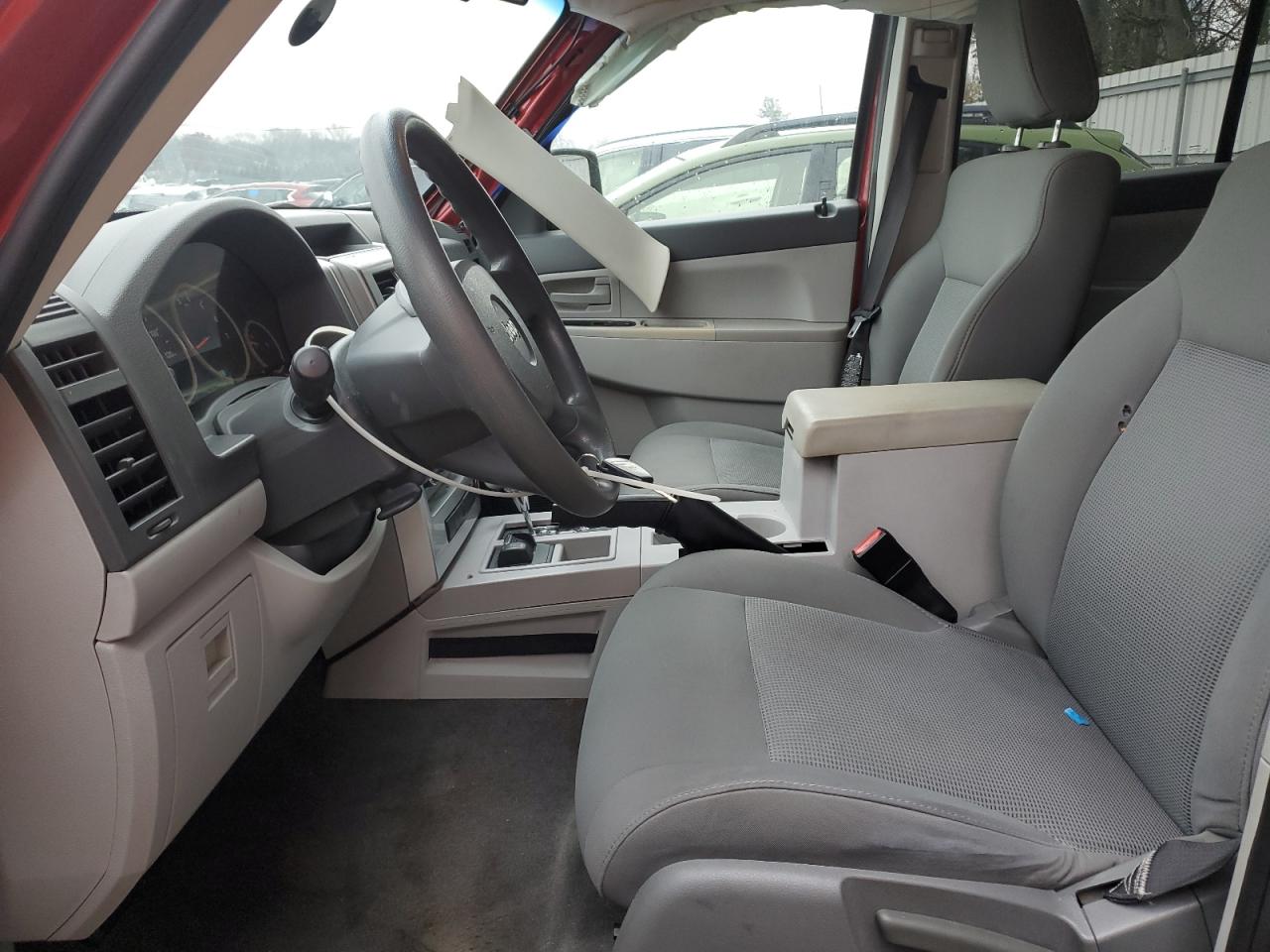 Jeep Liberty Sport Image 10