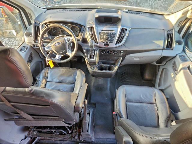 Ford Transit T-350 Image 8