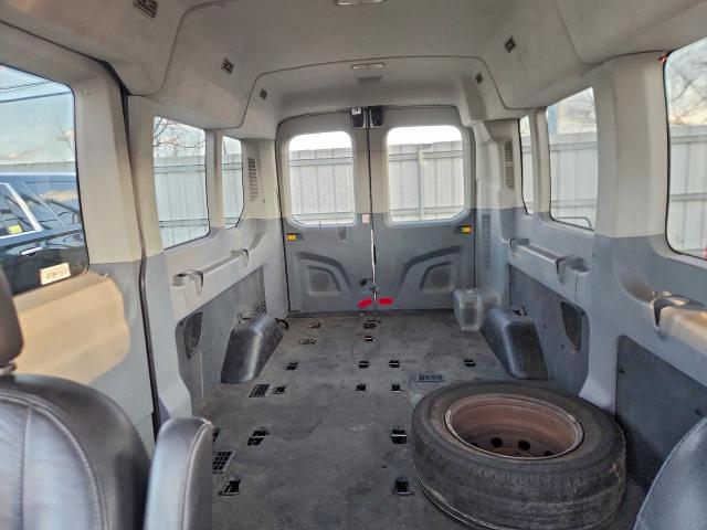 Ford Transit T-350 Image 4