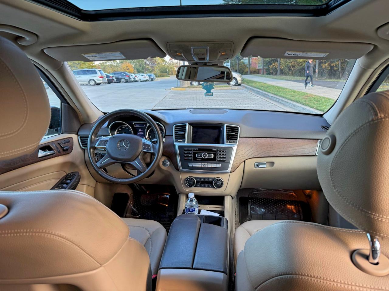 Mercedes-Benz M-Class 350 4matic Image 9