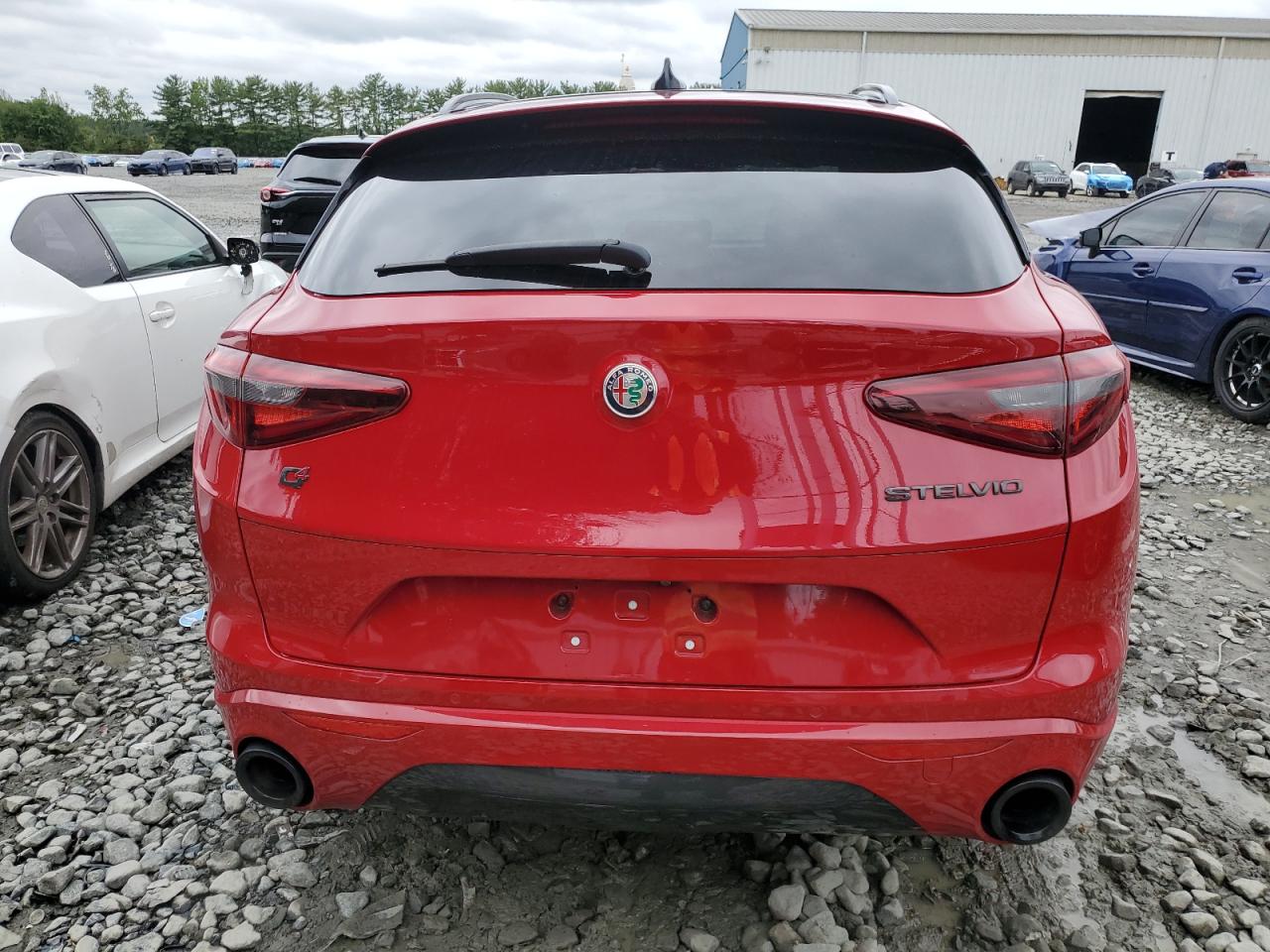 Alfa Romeo Stelvio Ti Image 10