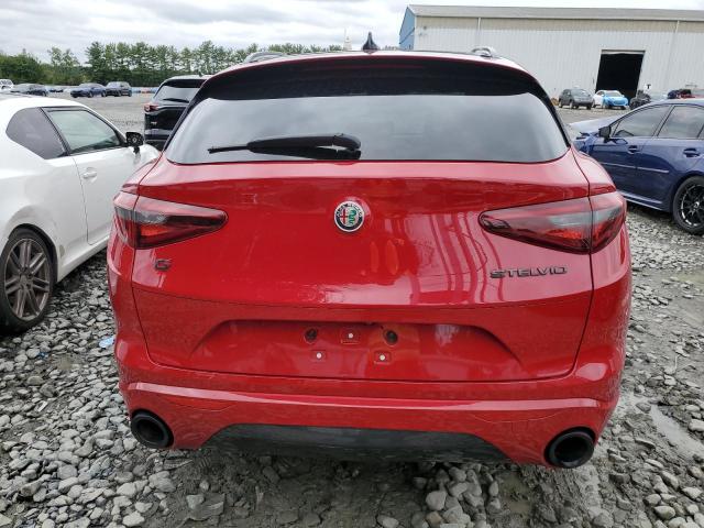 Alfa Romeo Stelvio Ti Image 10