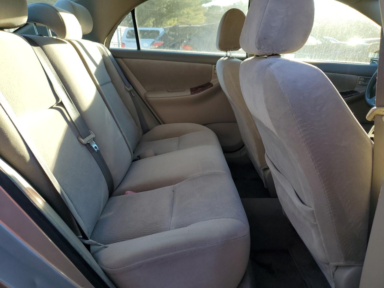 Toyota Corolla Ce Image 4