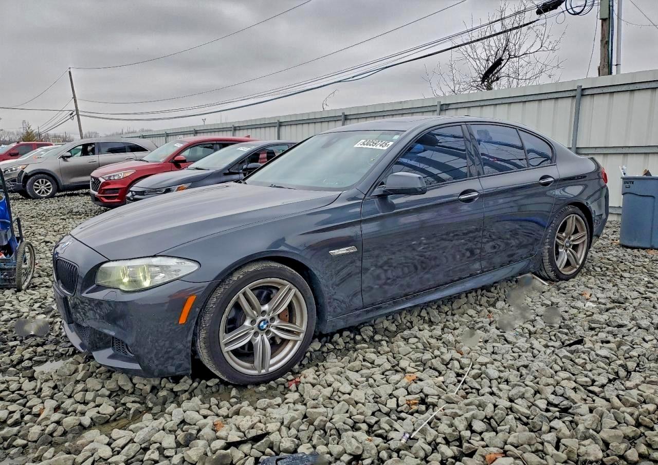 BMW 5 Series Xi Image 1