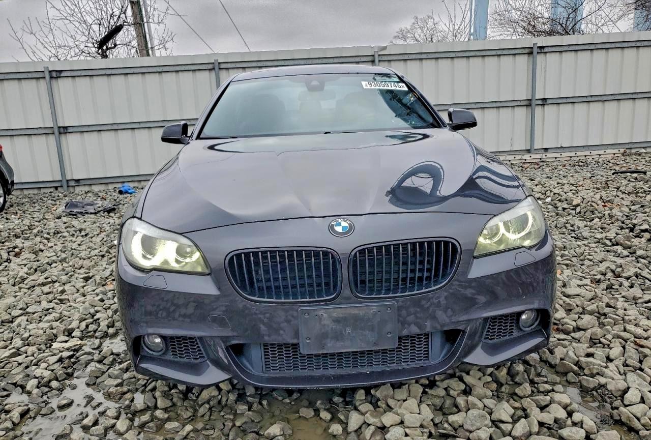 BMW 5 Series Xi Image 6