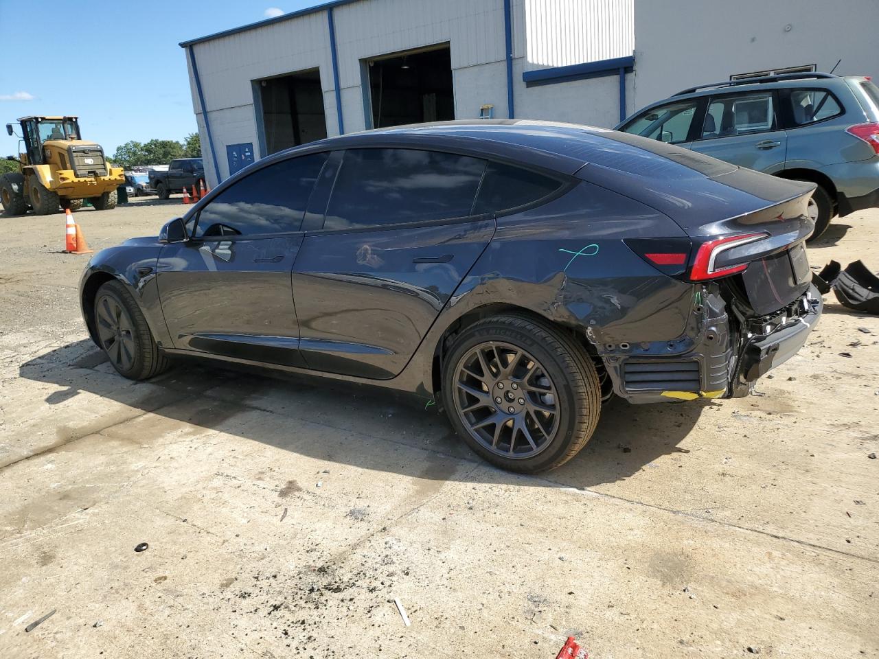 Tesla Model 3 Image 3
