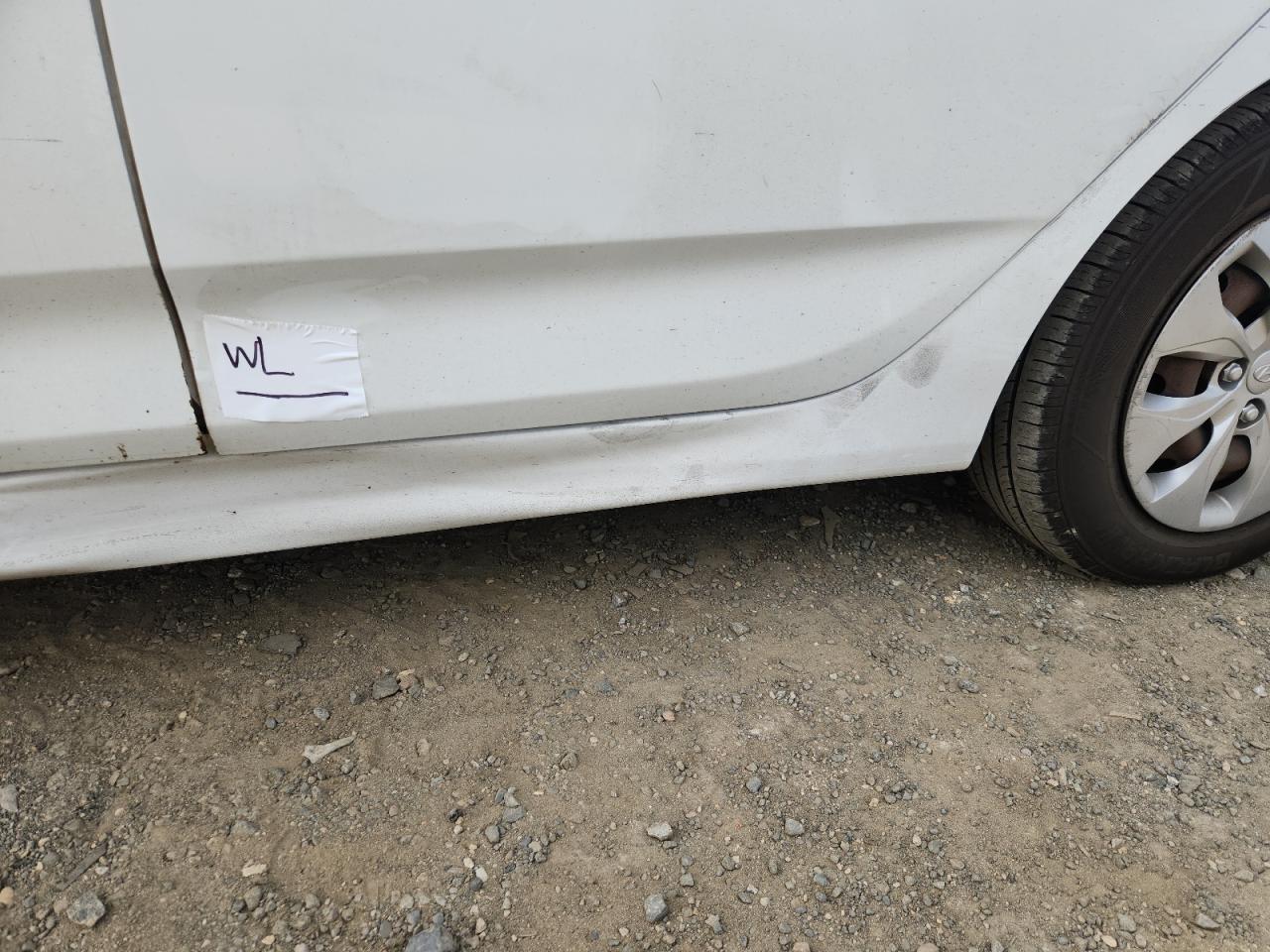 Hyundai ACCENT Se Image 6