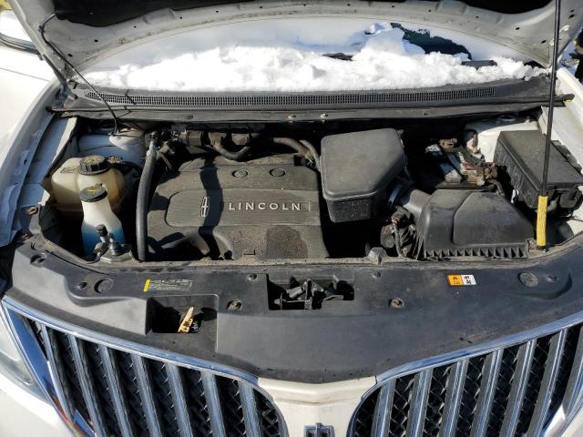 Lincoln MKX Image 8