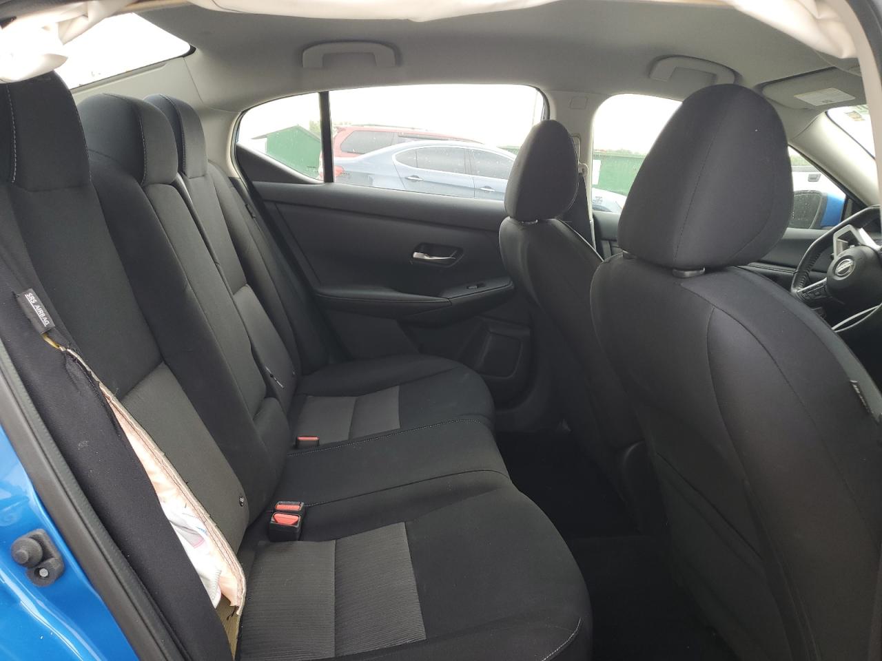 Nissan Sentra Sv Image 8