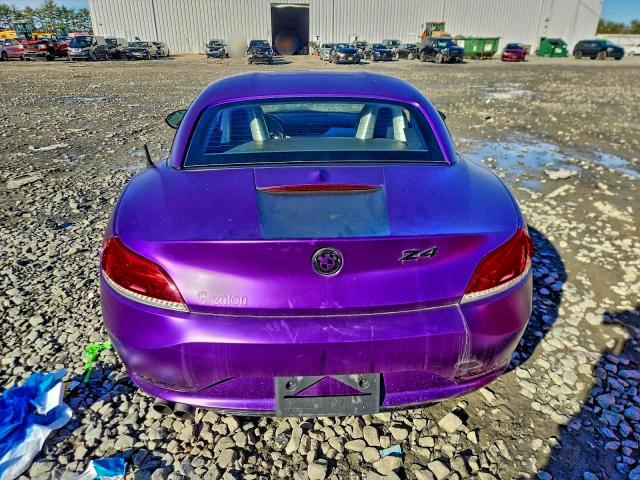 BMW Z Series Sdrive28i Image 12