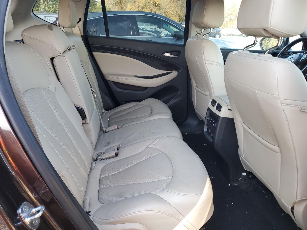 Buick Envision Essence Image 12