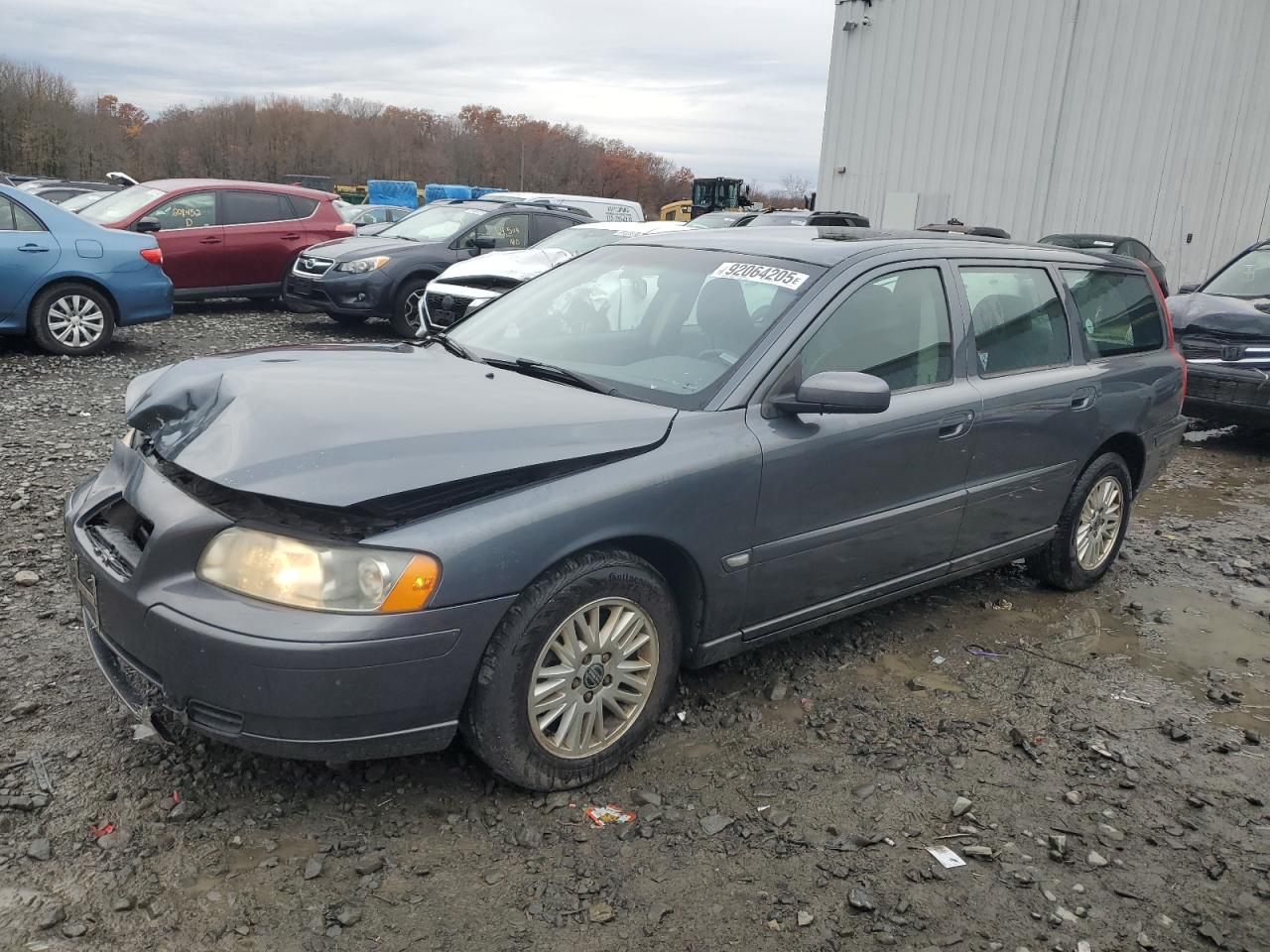 Volvo V70 Image 1