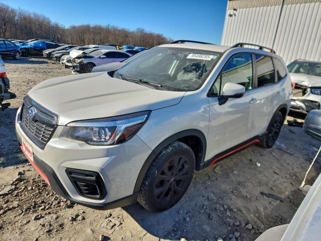  Salvage Subaru Forester