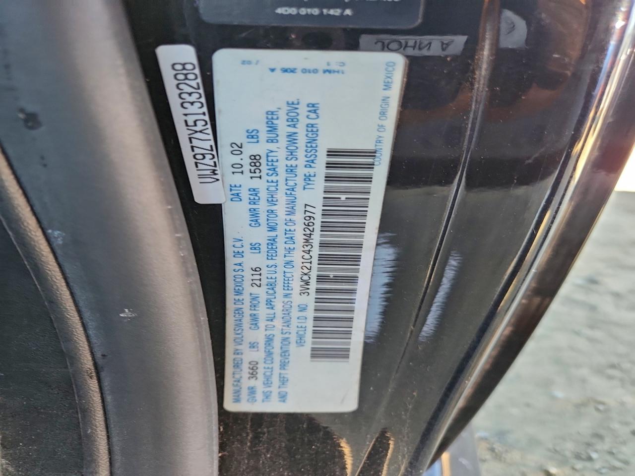 Volkswagen Beetle Gls Image 2