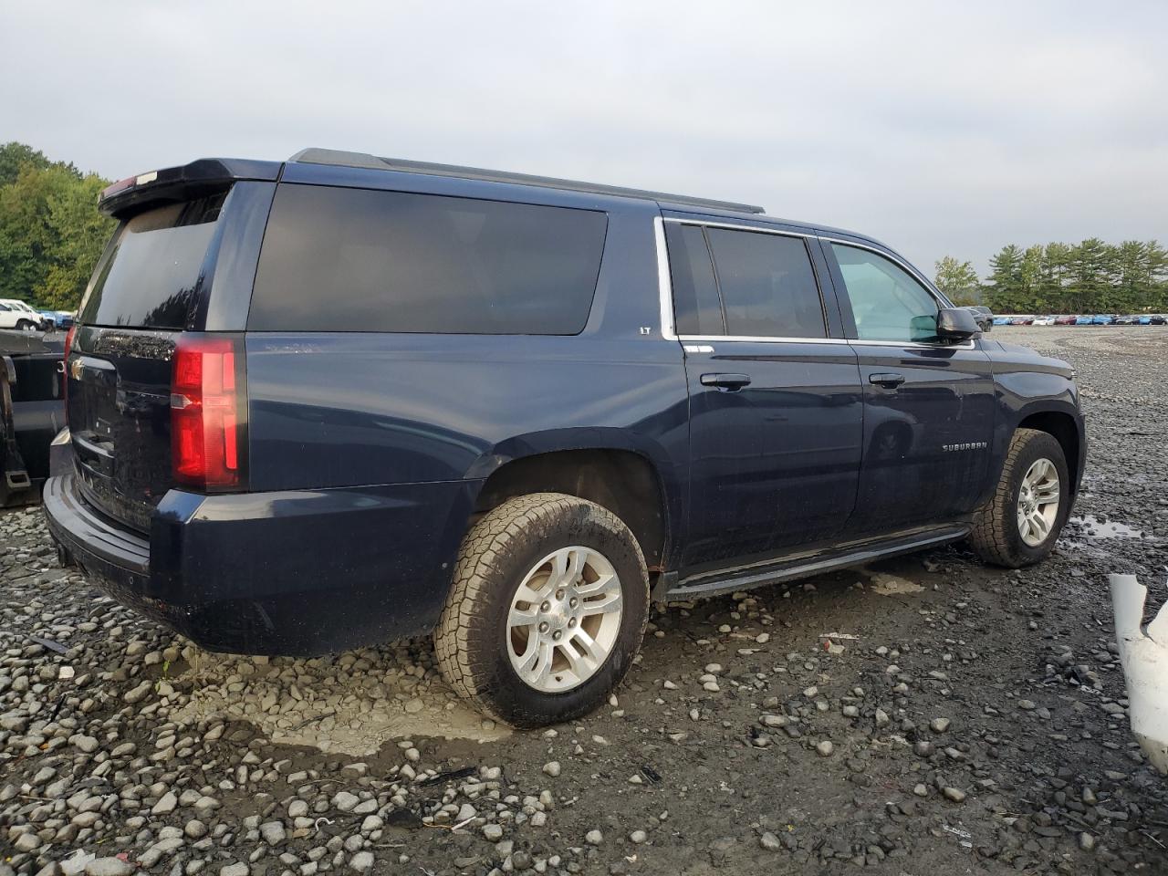 Chevrolet Suburban K1500 Lt Image 8