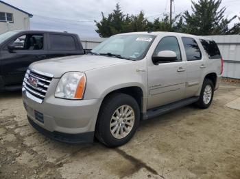  Salvage GMC Yukon