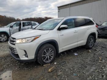  Salvage Toyota Highlander