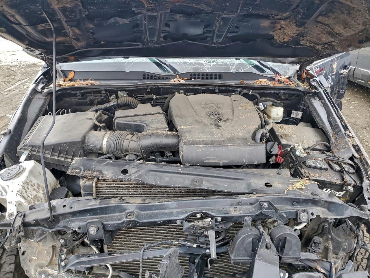 Toyota Tacoma Double Cab Image 5