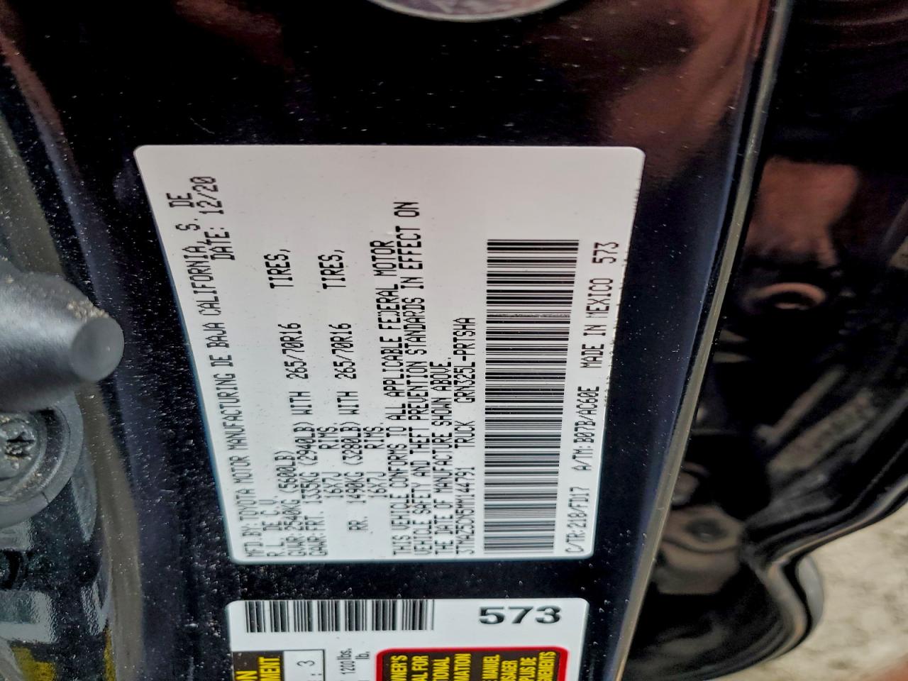 Toyota Tacoma Double Cab Image 9