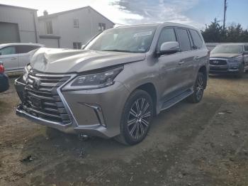  Salvage Lexus Lx570