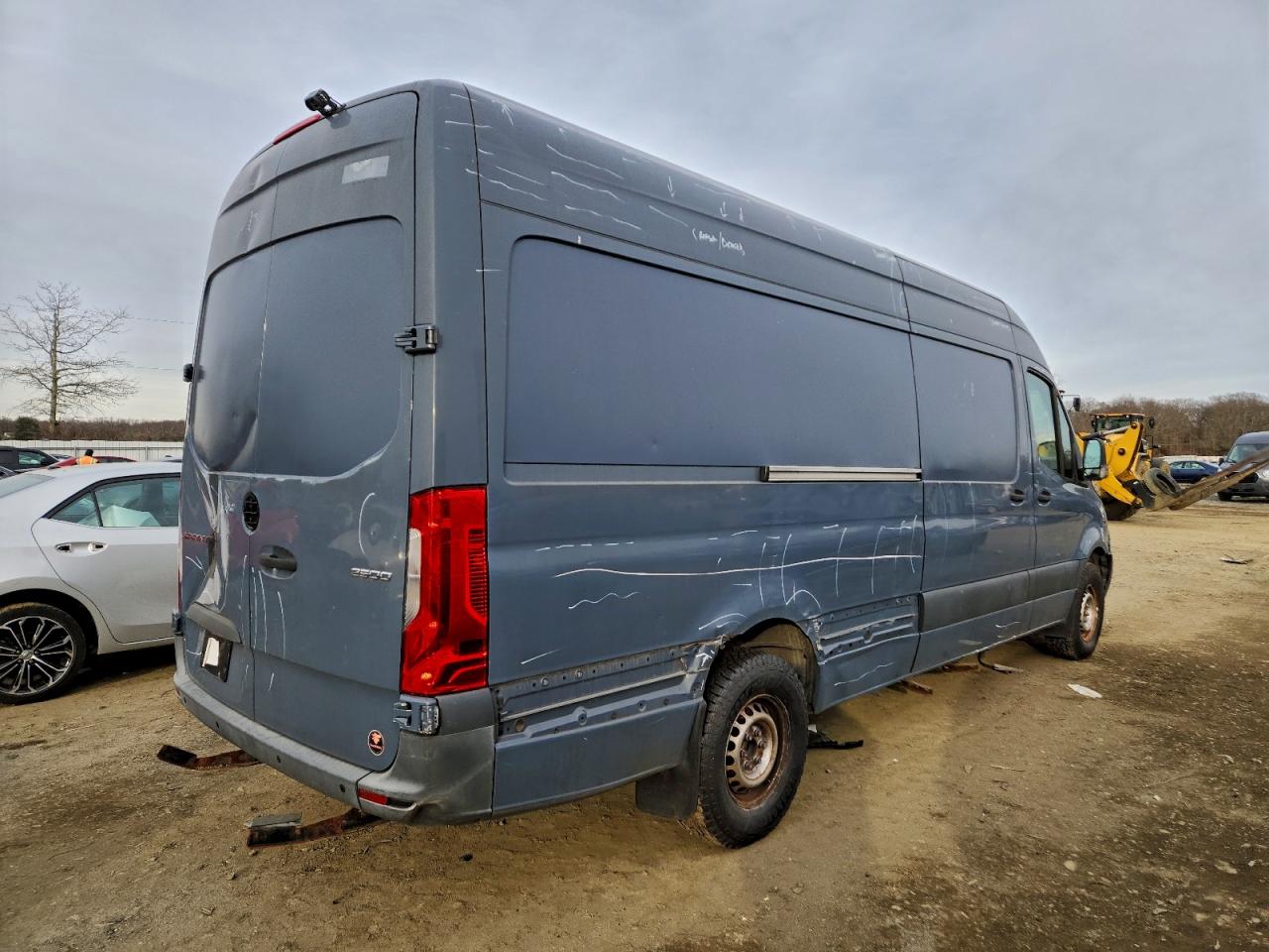 Mercedes-Benz Sprinter 2500/3500 Image 3