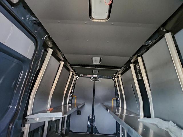 Mercedes-Benz Sprinter 2500/3500 Image 5