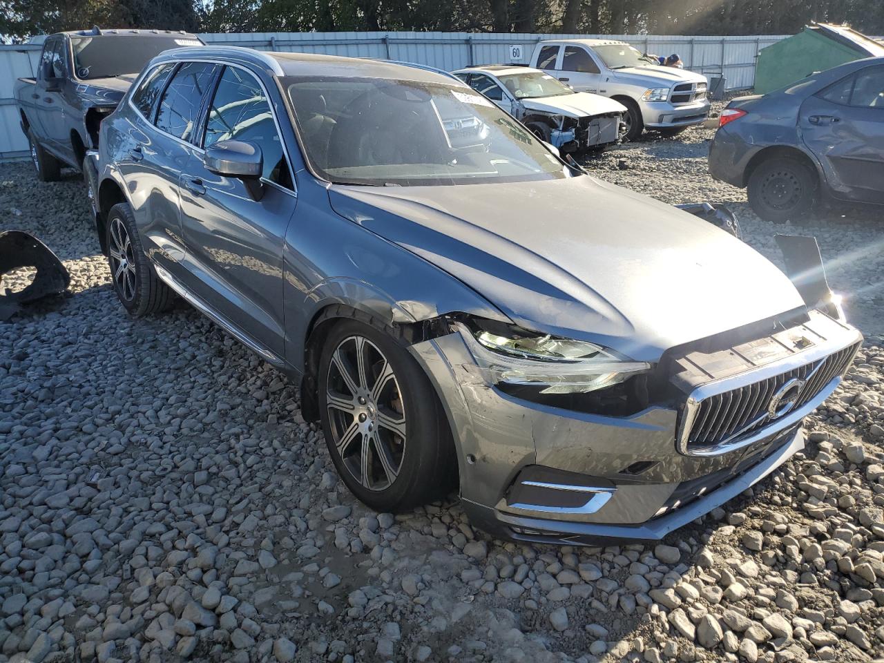 Volvo XC60 T5 Inscription Image 2