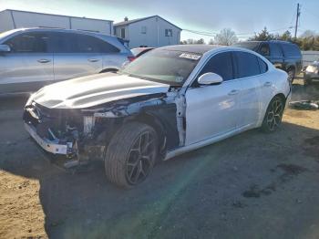  Salvage Alfa Romeo Giulia
