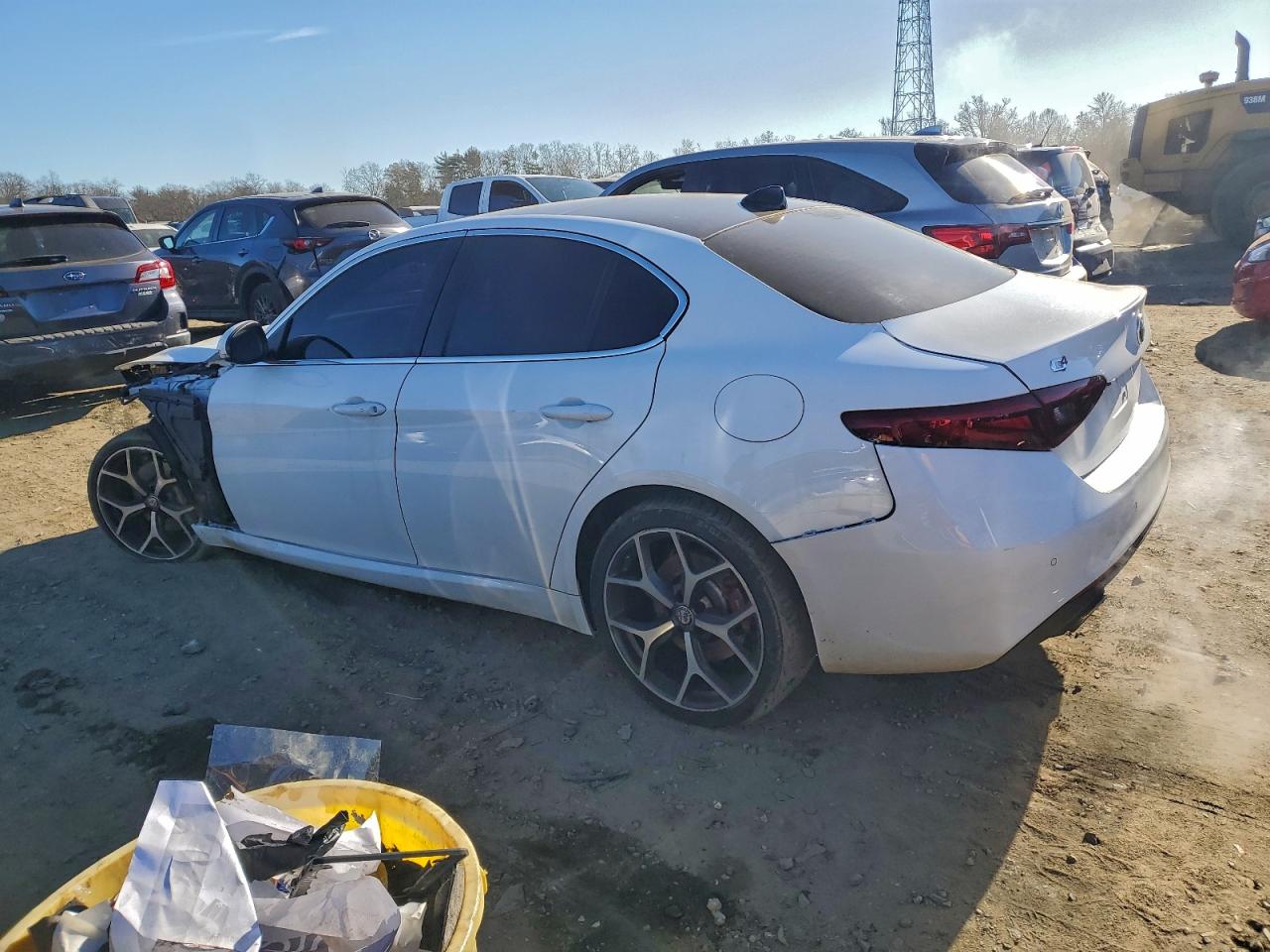 Alfa Romeo Giulia Ti Image 3