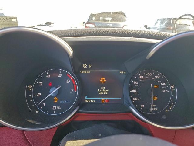 Alfa Romeo Giulia Ti Image 6