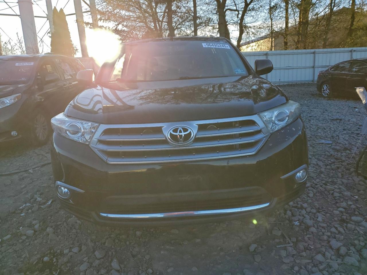Toyota Highlander Base Image 10