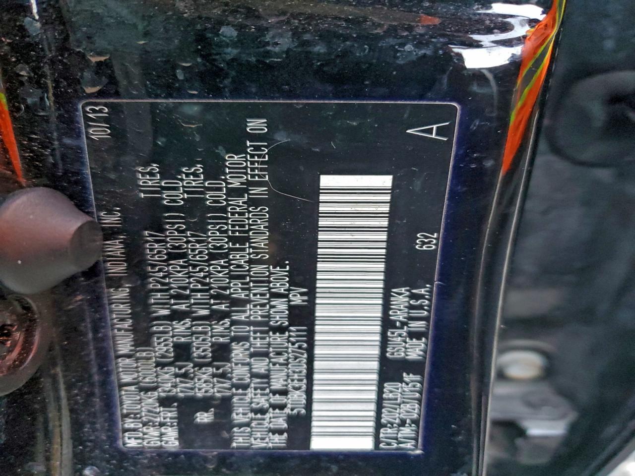 Toyota Highlander Base Image 13