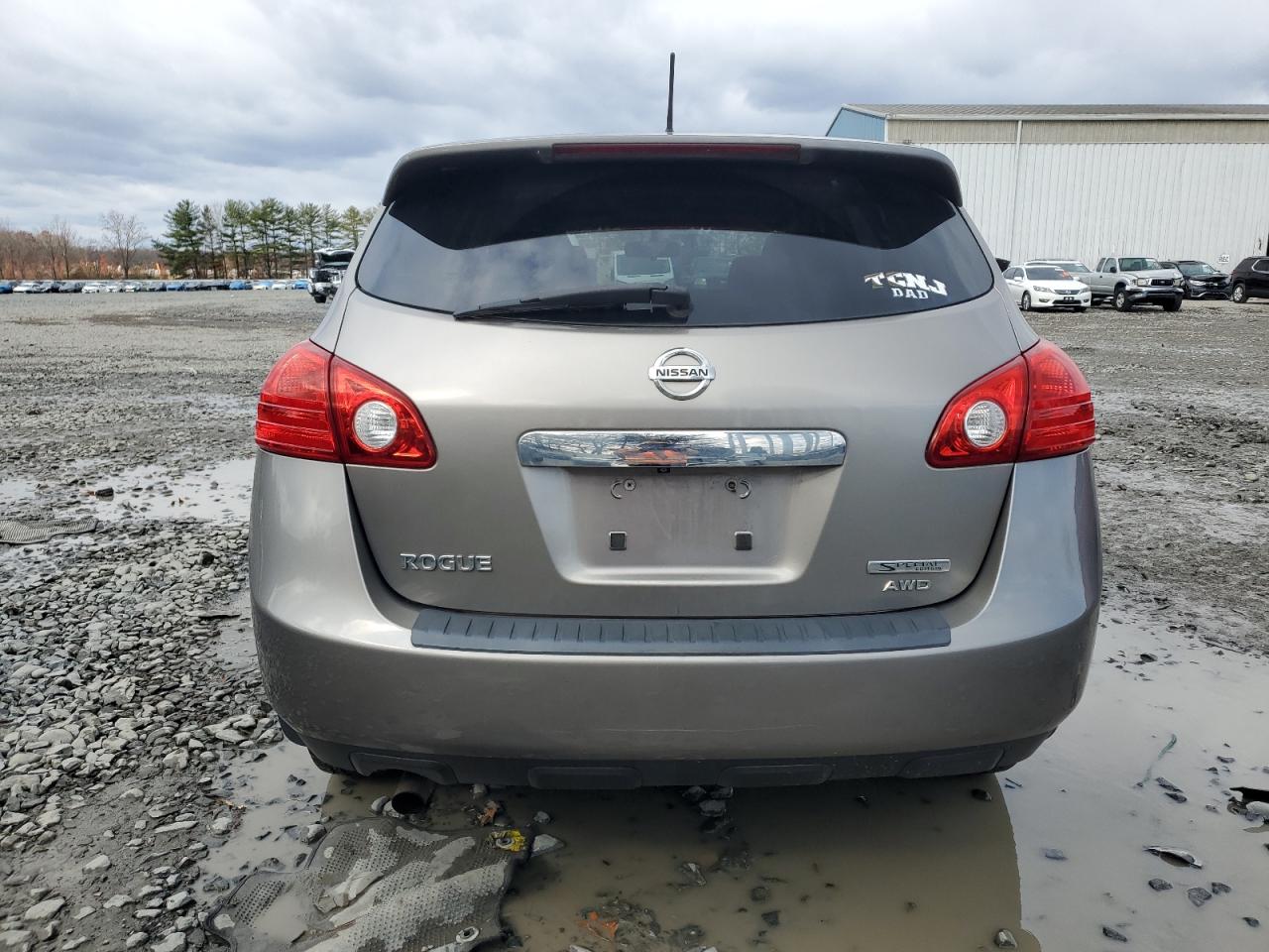 Nissan Rogue S Image 10